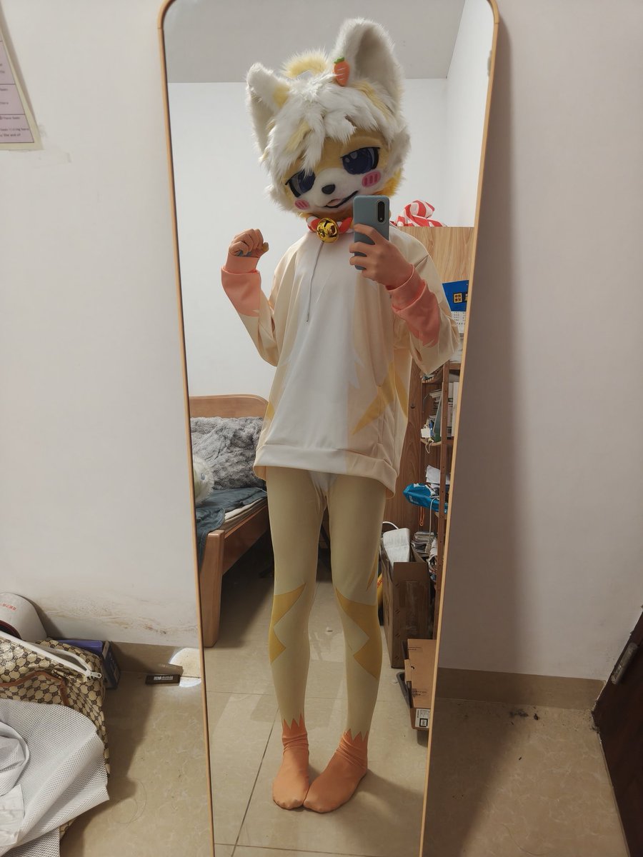 bngnl19102's tweet photo. 儿童身材 #furry  #兽装 https://t.co/089JjKqg0q