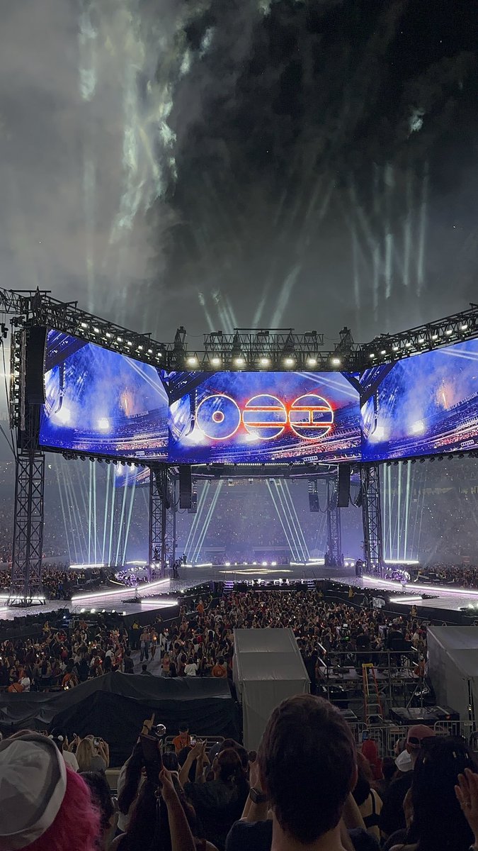 twcebkdboratato's tweet photo. Finished up with MetLife weekend and I am still soaking it all in. 

So many great memories and the best is yet to come 💜 https://t.co/J4EXSL3z1n