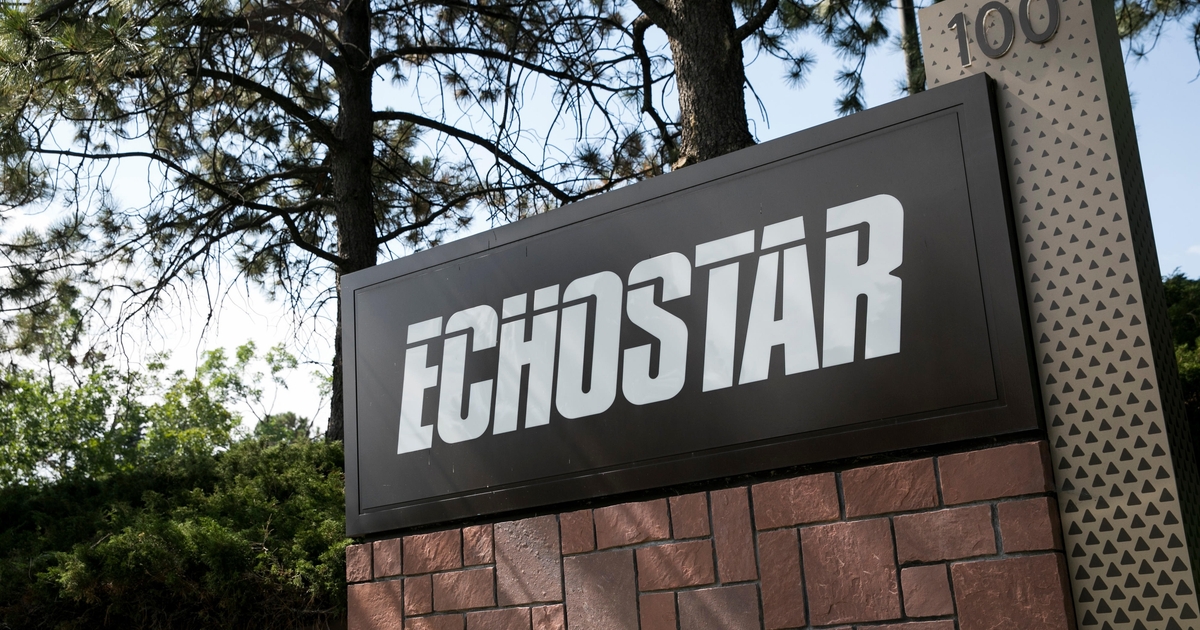 Light_Reading's tweet photo. EchoStar's Hughes Satellite Systems files for Chapter 11 bankruptcy protection as parent posts Q2 pay-TV, wireless and broadband subscriber losses.

Read more on Light Reading: https://t.co/FzwAef5lKU https://t.co/iyZLsJ1rdJ