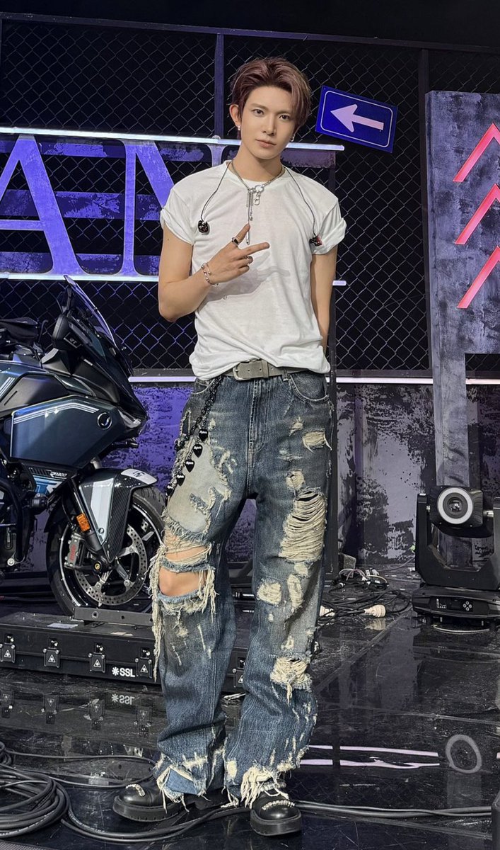 evaniesoo's tweet photo. 183 cm https://t.co/s2m4CL0fRk