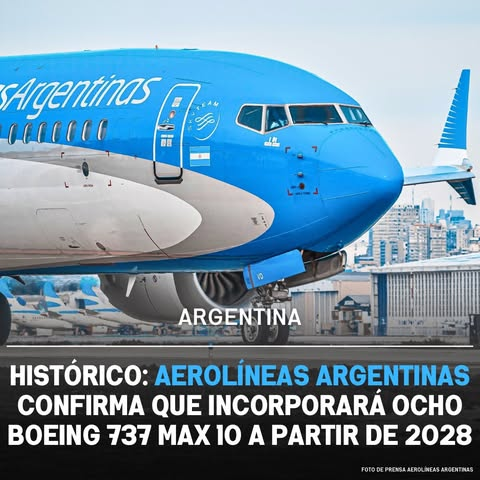 Chino24046451's tweet photo. VIERON, CUANDO NO SE ROBA A LOS ARGENTINOS.

Aerolíneas Argentinas tiene previsto incorporar Boeing 737 MAX 8, Boeing 737 MAX 10 y Airbus A330neo a partir de 2027. El año próximo recibirá dos aviones, pero el plato fuerte tendrá lugar de 2028 a 2031.

MILEI 2.027.!!! https://t.co/i5nLXeyIgQ