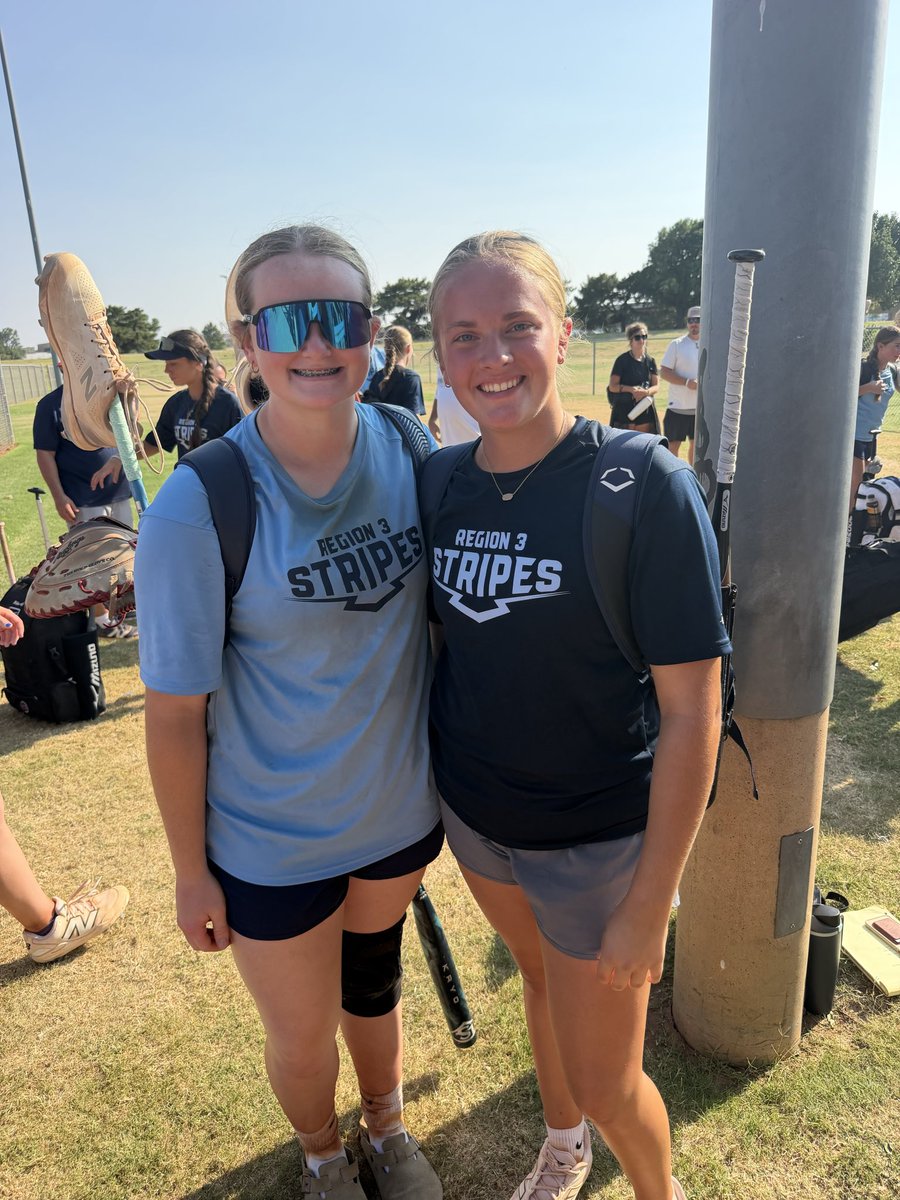 AveryDillon2031's tweet photo. Busy 2 days for Region 3 Stripes since landing in OKC for USA AA Games. Running through 2 - 3.5 hr practices with my squad and team bonding at night. Can’t wait for opening ceremonies and pool play. Check out our schedule and follow along!

https://t.co/emEhcGaNiF

@Org_LLG @ExtraInningSB @LineDsoftball @d1fastpitch1 @USASBCarolinas @HMilinichiK