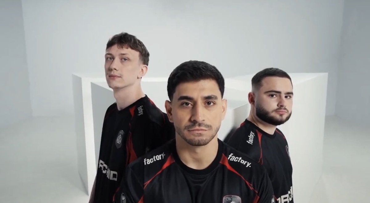 Master5K_'s tweet photo. Pas du tout le résultat attendu lors de l’EWC 2026…

Je pense que c’est l’un des moments les plus difficiles que j’ai vécus depuis que je joue à Warzone. On était venus nous préparer avec l’équipe pour viser très haut lors de cet EWC, au vu de ce qu’on produisait depuis quelques mois.

Mais c’est la vie, on aura tout donné et il faut savoir tomber pour mieux se relever !

Je reste très fier de mes incroyables teammates @SwiiZn__ et @SarielEu.

Merci à tous ceux qui nous ont soutenus sur place et depuis chez eux 🤍

J’ai déjà su sacrifier pas mal de choses cette année pour pouvoir atteindre le haut et je n’hésiterai pas une seule seconde à recommencer l’année prochaine 🙏🏼

On sera de retour plus forts que jamais 🇫🇷