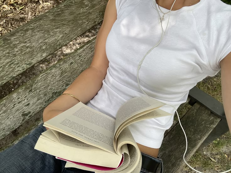 pilatesgirly's tweet photo. wtf is 'it's not going to work out'? https://t.co/Auide0m1dU