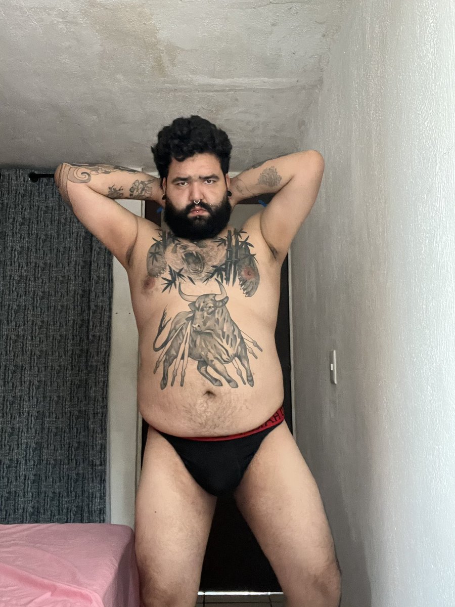 bigbullpapi's tweet photo. Calor 🔥 

#beargay https://t.co/JM3ikwwfsx