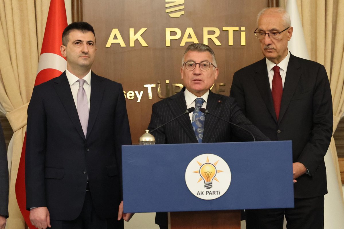 ErtugrlGaziTmsy's tweet photo. Şehit Aileleri ve Gaziler  ile ilgili   Çıkacak Kanun ile ilgili 
Başta TBMM @Akparti Grup başkanı  @avabdullahguler 'e
@Akparti Grup Başkan vekili @abdulhamitgul' e
@Akparti Genel Başkan yardımcısı  Sn @zorlu77 'a
@tcsavunma Komisyon Başkanı
Sn  @hulusiakarmedya 'a
@tcsavunma Komisyon üyesi
Sn @celebimehmeta
teşekkür ediyoruz. 
@TmsyGaziler vatan evlatları olarak DEVLETİMİZE inancımız ve GÜVENİMİZ Tamdır.
"GAZİLİK BİR ENGEL DEGİL BİR ÜNVANDIR"
👇🇹🇷👇
#GazilikHakkımızıİstiyoruz
☝️🇹🇷☝️
@RTErdogan
@_cevdetyilmaz
@NumanKurtulmus0
@dbdevletbahceli
@kilicdarogluk 
@eczozgurozel
@MDervisogluTR 
@tciletisim
@mustafaelitas
@MahinurOzdemir 
@ztarikdaroglu
@drbetulsayan
@dtcuneytaldemir
@deryayanikashb
@VeyselTipioglu 
@FeyziBerdibek1 
@sevansivacioglu
@refik_ozen16 
@resulkurt34 
@MvDrHasanArslan
@cuneytyuksel_
@ifarukaksu
@erkanakcay45 
@PrfDrFilizKilic
@oozgurbayraktar 
@kocakkonuralp
@MhpTbmmGrubu 
@MHP_Bilgi 
@YankiBagcioglu
@drmetinilhan40
@leventalyyildiz
@CemalDonat
@mhrmkurt 
@sehitgazivakfi