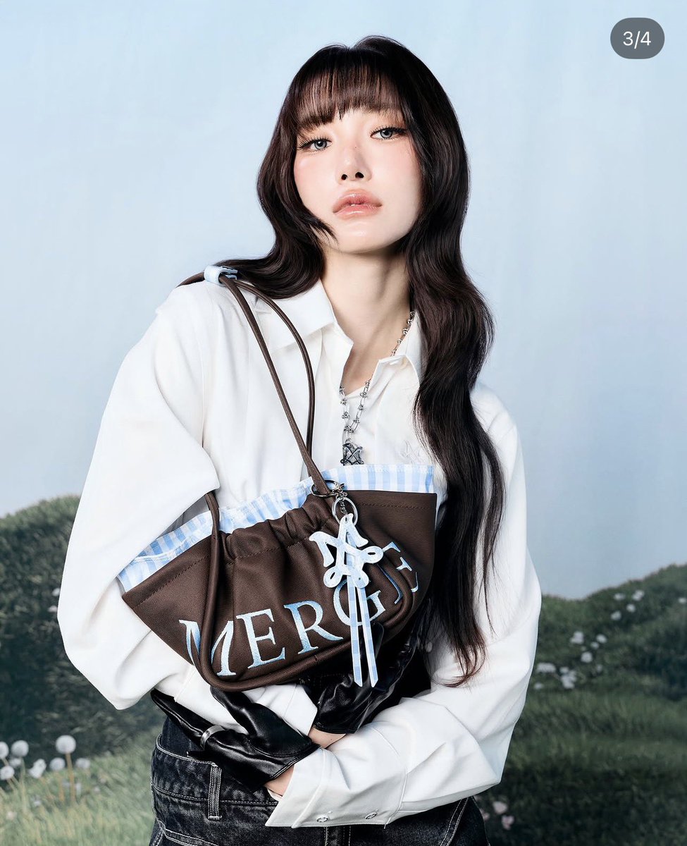 piwyahh's tweet photo. ปล่อยกระเป๋า merge เพื่อนกดชนร้านค่ะ 

A DAY BAG Mini Short Latte Sky 

🩵🤎💸 2730 รวมส่ง
✨ ผ่อนได้

สนใจ dm/mention ได้เลยค่ะ
#merge #mergeofficial #mergeadaybag #กระเป๋าmerge #mergeส่งต่อ #ADayBagMinARShort #mergeofficial #MergeFriends #MERGEADayBag https://t.co/YtLzNEq3HA