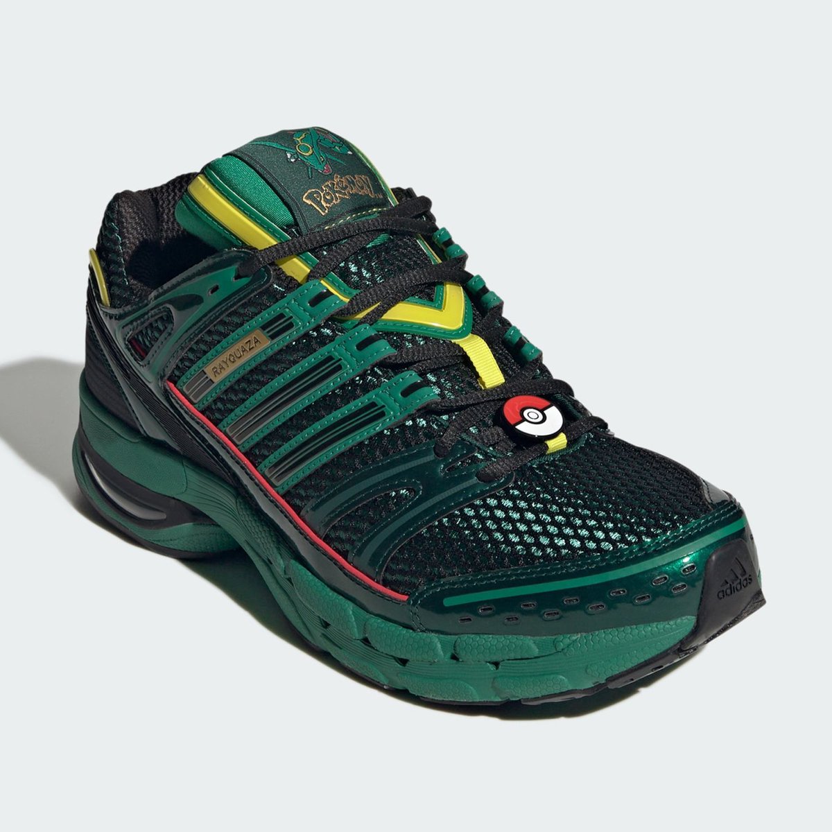 ModernNotoriety's tweet photo. Pokémon x adidas Adistar Control 5 "Rayquaza" 🐉

🗓️ September 2026 https://t.co/f331RHBRxm