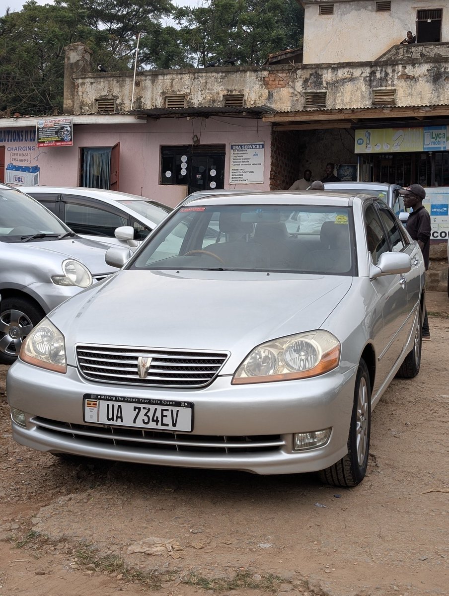 P54445076Paul's tweet photo. Toyota markll grand
2004
Automatic transmission
2.0L petrol engine
Very well maintained vehicle with perfect engine
Available at 20M UGX https://t.co/zoNbtCRn04