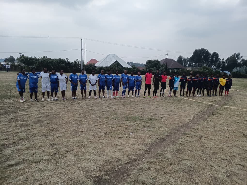 ahfrwanda's tweet photo. Young people have the power to end HIV stigma and prevent new HIV infections, and it starts with knowledge and informed decisions. AHF Rwanda has launched a 4-day HIV Stigma Prevention and New HIV Infection Prevention Campaign through sports in @MusanzeDistrict.     @ahfafrica https://t.co/mIQxdpN84H