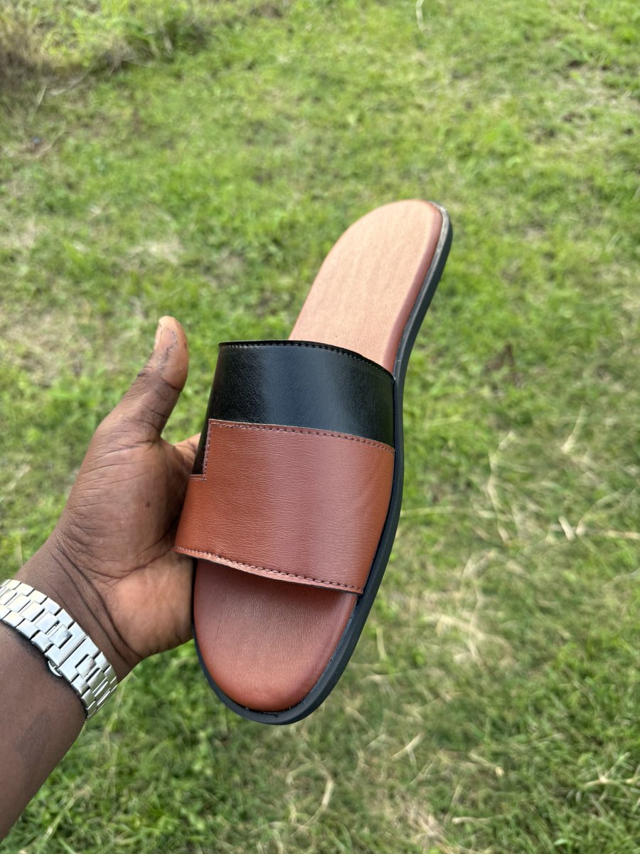 lexissapparel's tweet photo. Order yours  Lexiss Apparel NG 👔/👞 or click the link in our bio to DM us on 

WhatsApp/call 07067823932 

Handmade with love

Prices 20,000 

Payment validates order

Delivery takes 7 working days

We deliver anywhere in the WORLD DELIVERY IS NOT FREE

Normal packaging is free https://t.co/0CL7CdH2US