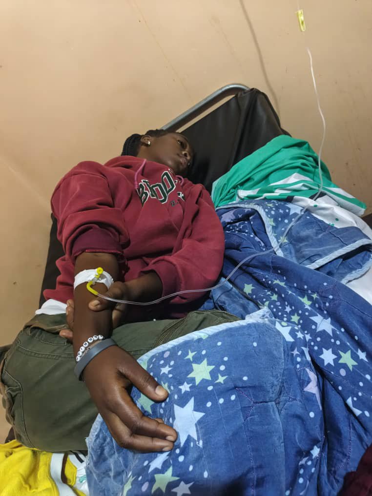 Tumukulatile1's tweet photo. Hello friends. we need your prayers and help😰😰😰 https://t.co/aiQ5QKeadZ