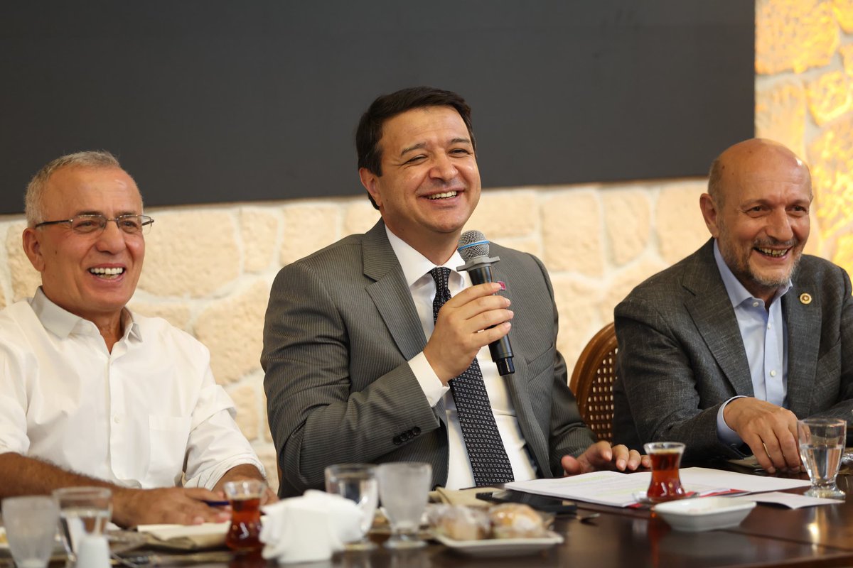 SaadetPartisi's tweet photo. Genel Başkanımız Mahmut Arıkan, Bursa Dostluk ve Demokrasi Platformu Buluşması’na katıldı. https://t.co/0Bqc80Bitv