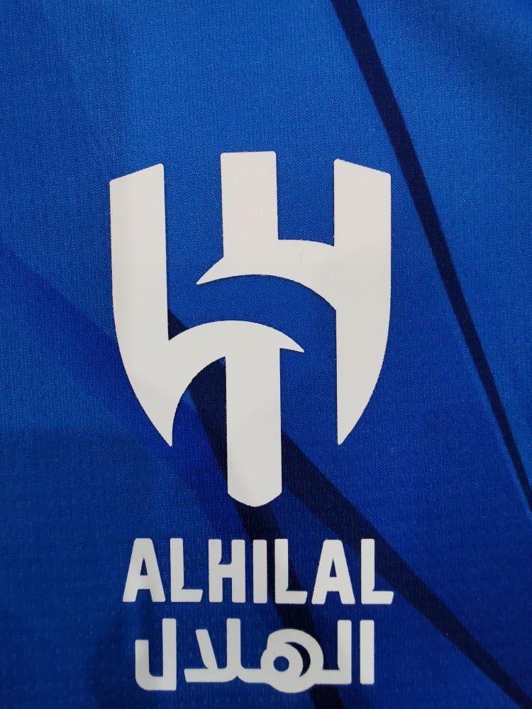 ban_hfc's tweet photo. وش رأيكم بعد المباريات الودية ؟

هل تشوفون شكل الهلال صار أكثر إقناع من الموسم الماضي ؟
وهل فيه تحسن واضح في الأفكار والهوية الفنية ؟

وبرأيكم اذا فيه مشكلة وين :
• في العناصر ؟
• في المدرب ؟
• أو تحتاج وقت أكثر للحكم ؟ https://t.co/lHcImrssxA