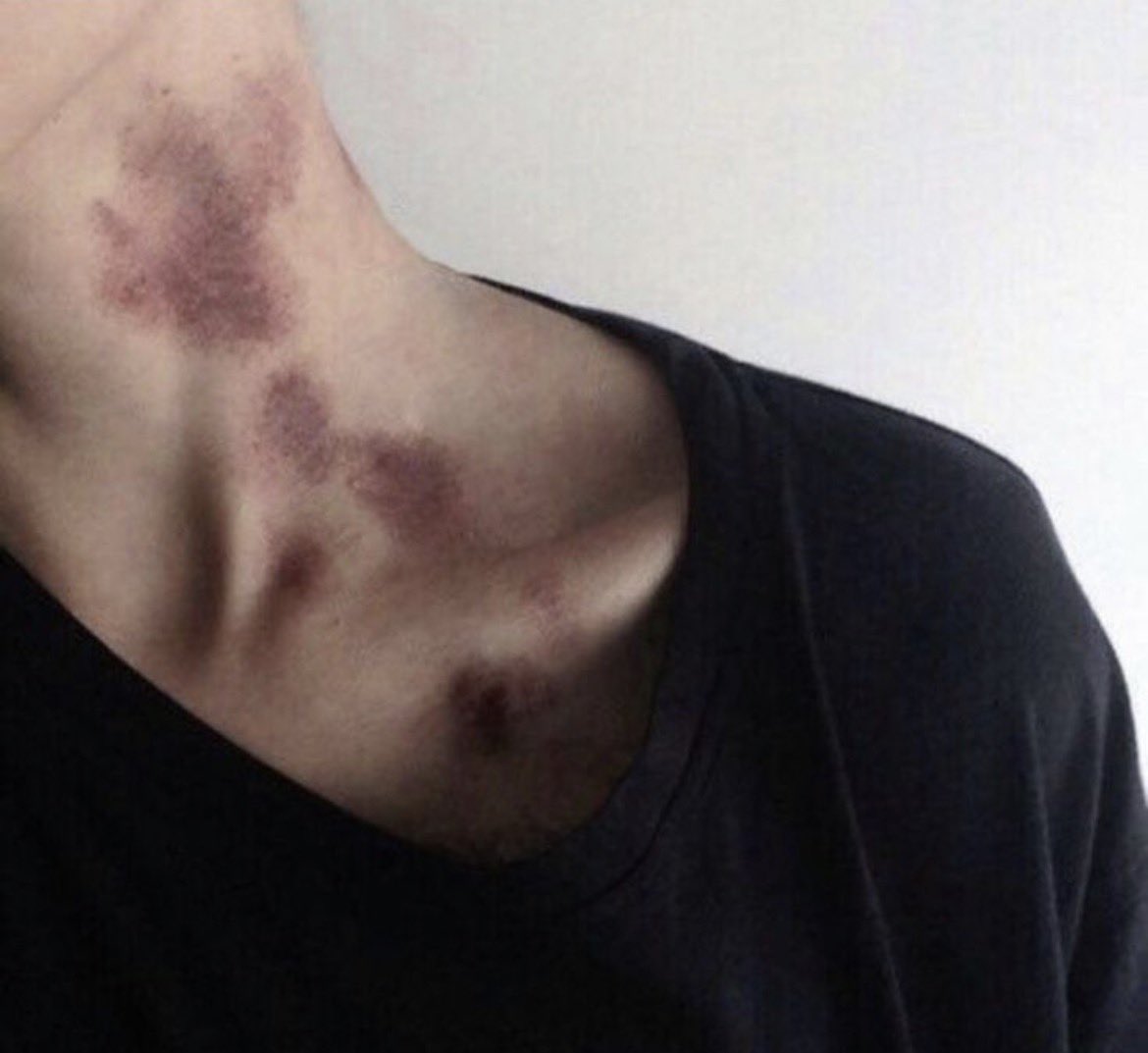 kye_is_ded's tweet photo. mood board - bruh I love hickys like yes suck my neck and leave bruises
Like please
#hickys #freakytwt #subtwt https://t.co/8AZUhCFXrR