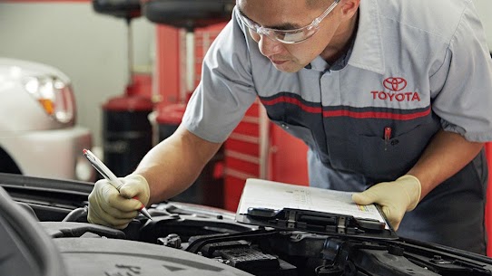 FredHaasCountry's tweet photo. It's Maintenance Monday! 🚗 Your car won't text you when belts or brakes wear out. That's why we offer a FREE multi-point inspection—brakes, shocks, tires, fluids &amp; more in one visit! Schedule at Fred Haas Toyota Country 🛠️ https://t.co/207L9NuxHI #ToyotaService #CarMaintenance https://t.co/UDa8bqRGG5