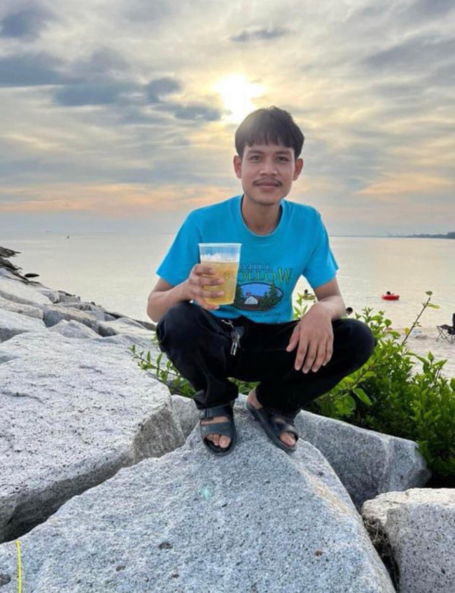 Phone2543Th's tweet photo. 🤫🥵

:ดูคลิปเต็ม https://t.co/MPkqxNzIDf https://t.co/547ncO2WrD