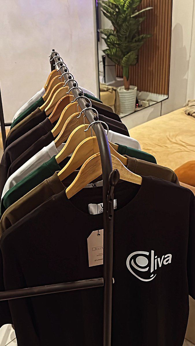 _olivawears's tweet photo. Introducing the OLIVA brand, where fashion meets luxury to produce top quality fits. https://t.co/sQMPSPDJH0