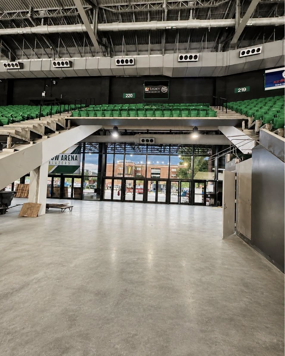 pentoir_inc's tweet photo. Progress is taking shape at @bartowarena on UAB’s campus! 🏗️ From the exterior entrance to the interior concourse, each phase brings this iconic venue closer to welcoming fans back. We’re proud to be part of the team. Stay tuned! https://t.co/WM0eiNdbyS