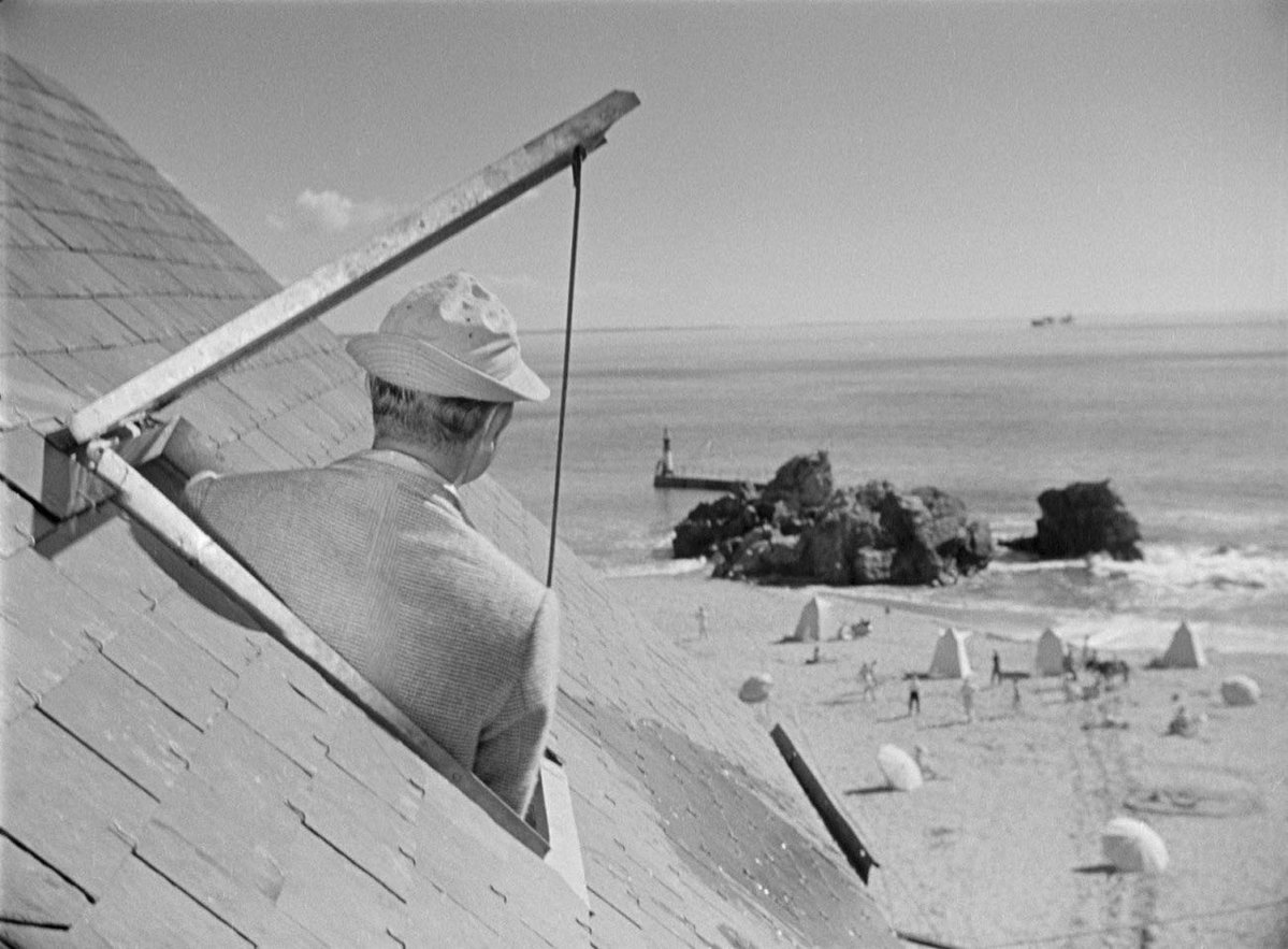 MehdiOmais's tweet photo. Quel est le meilleur film ?

Un thème : LES VACANCES. https://t.co/iZhNpsWape