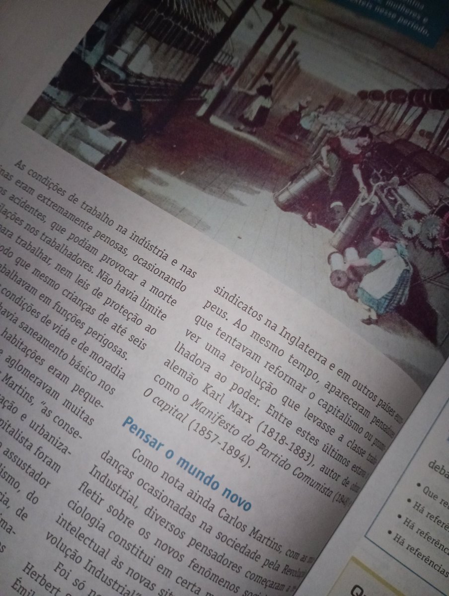 totalfoidgrape's tweet photo. #estudando #em #casa #por #motivos #de #bullyng :3 https://t.co/w3BEEghhqc