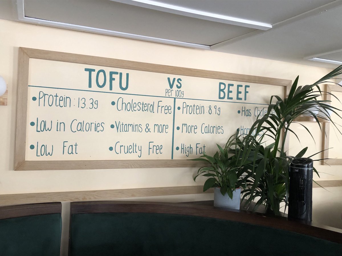 ambraguarnieri's tweet photo. That’s how I went vegan! https://t.co/veFnFutOfr
