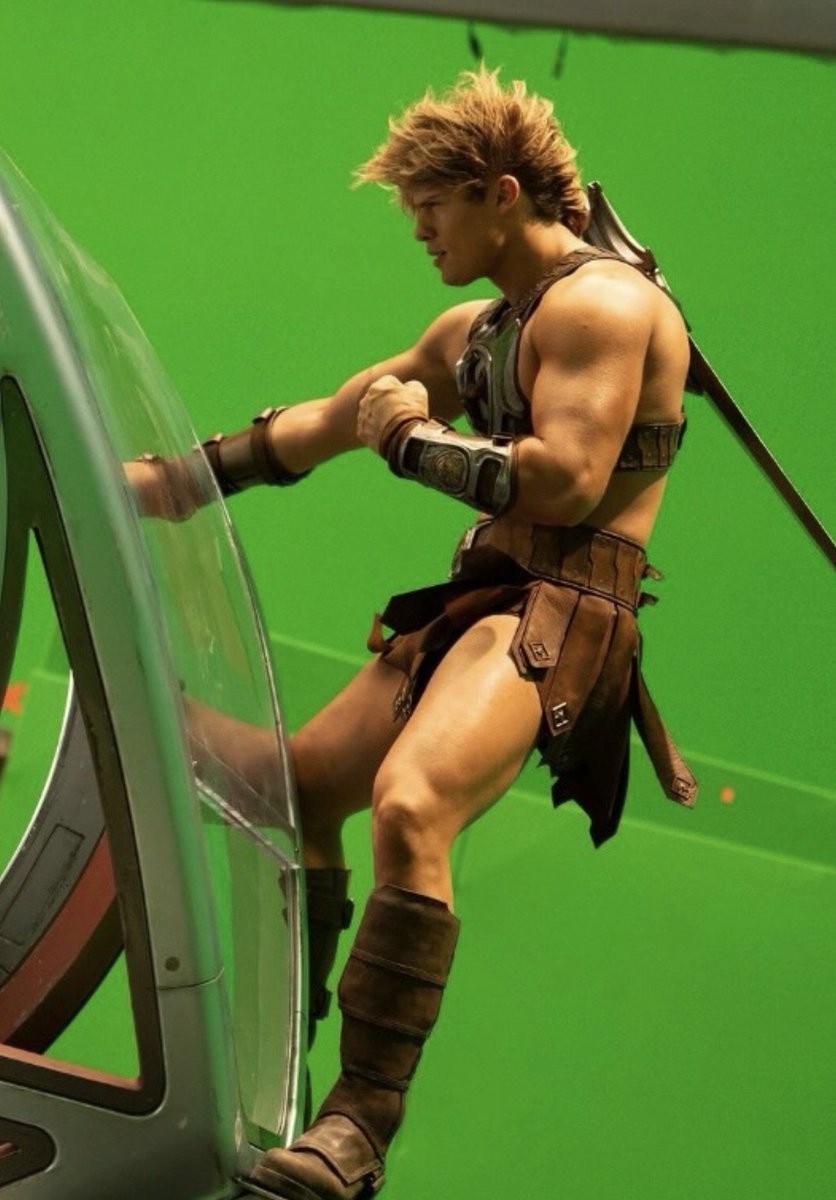 FreakFairytale's tweet photo. #masteroftheuniverse 2026: Behind the scenes

Link: https://t.co/HY1cbeWxvv

Aquí os dejo un detrás de cámaras de la última película dedica a He Man de Prime Video https://t.co/r1x6lwAluw