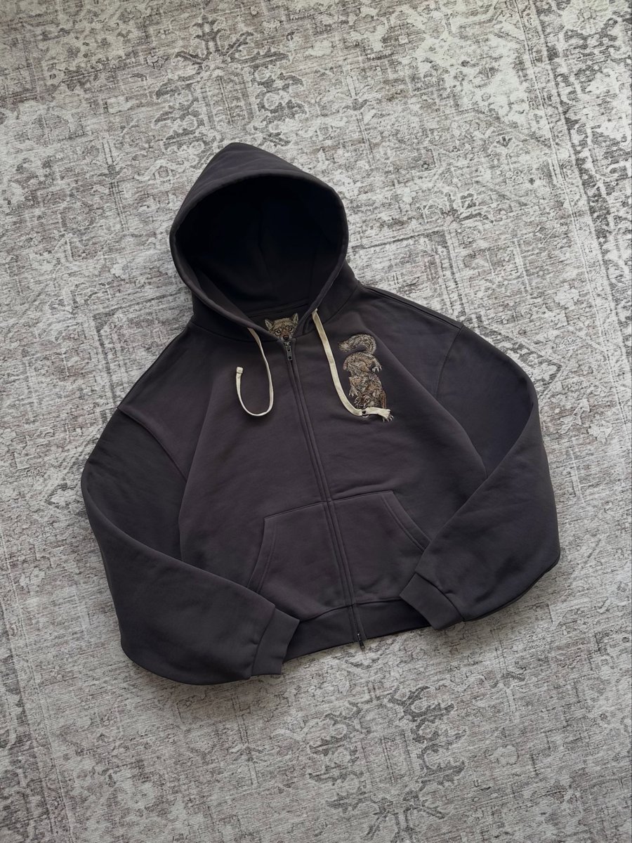 vetmamagazine's tweet photo. Wolf Hoodie from Wofen https://t.co/okU9Hu47aW