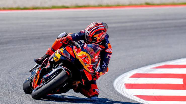 FranckyHawk29's tweet photo. 🚨 BREAKING | La stagione del Motomondiale 2026 sarà l'ultima nella carriera di Maverick Vinales.
Il GP del Sachsenring in Germania potrebbe inoltre essere stato l'ultimo della carriera.

💭Uno dei Piloti col più grande talento che io ricordi in MotoGP, capace di vincere addirittura con tre marche diverse. Ma spesso solo il talento non basta...
#MotoGP