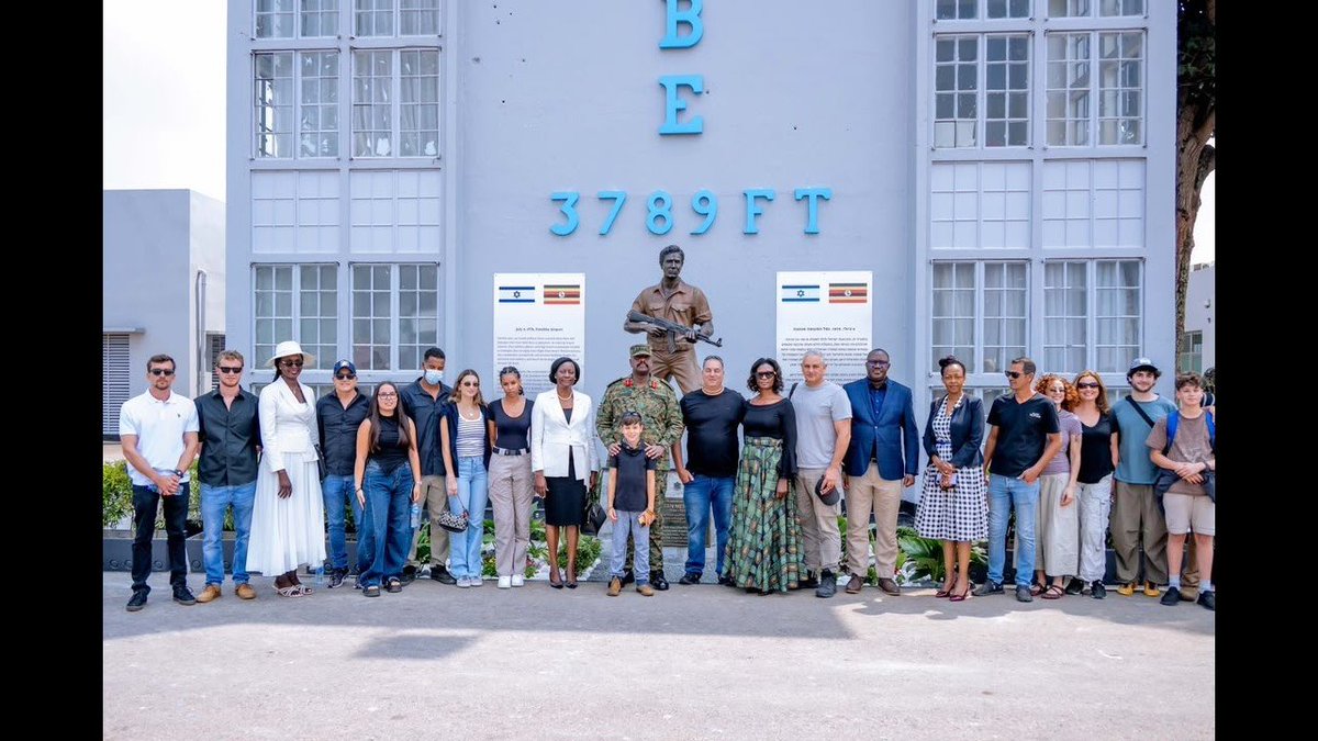 KasoziSamUG's tweet photo. Having unveiled  a statue of Yonatan Netenyahu who was killed during rescue mission on July 4 1976. Its high time for the CDF GEN MUHOOZI to think of a Ugandan made TV movie depicting the event, than relying on 1977, Oparation Thunderbolt and the 2018, 7 days in Entebbe. https://t.co/OTngfGzR28