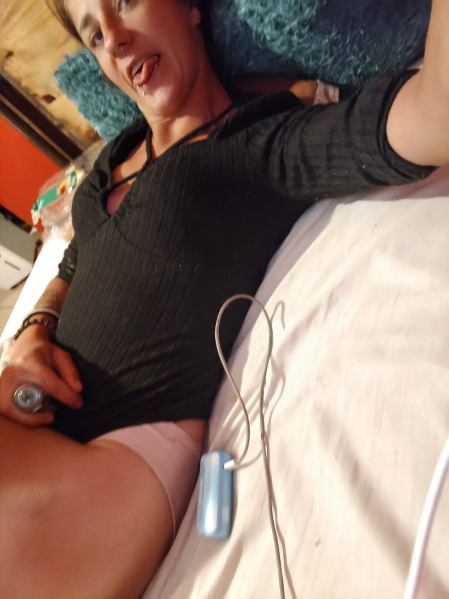 Lexx970389's tweet photo. Anyone wanna buy content https://t.co/n7jt1wEewc