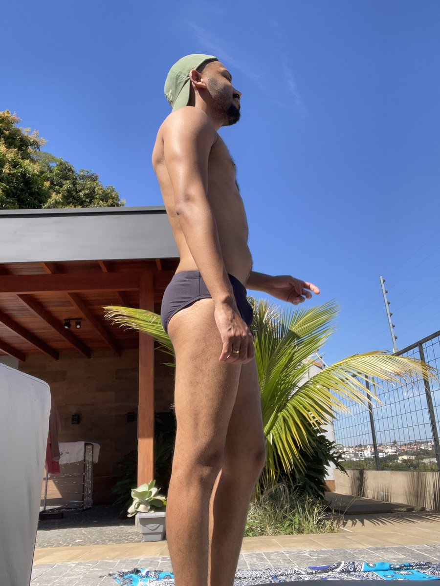 augustubruno's tweet photo. De ontem 🌞
#LGBTQIASunlightOfAugust https://t.co/2OWdedGhY1