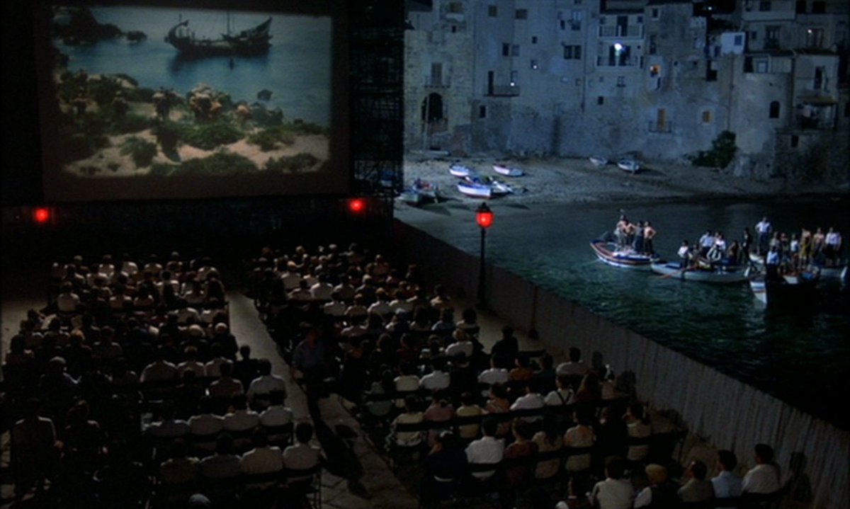 LostInFilm's tweet photo. «If a movie is really working, you forget for two hours your Social Security number and where your car is parked. You are having a vicarious experience. You are identifying, in one way or another, with the people on the screen»   

— Roger Ebert https://t.co/FZb7g5bBIt