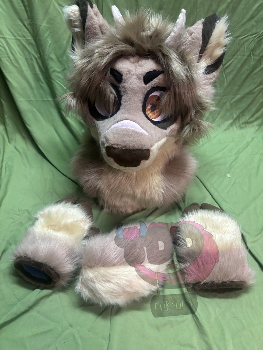 TheDenosDen's tweet photo. Finished deer mini partial from Jan of this year! 

#furry #fursuit #fursuitmaker #fursuitmaking #fursuitcommission #fursuitpartial https://t.co/P7PucN5NDu