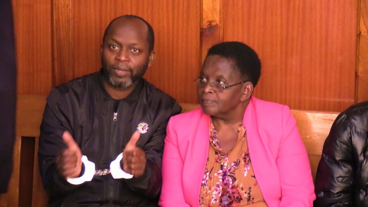 Informer_ke's tweet photo. Murder of Dr. Victoria Mutiso: Lawyer Angela Mulwa, co-accused held as DCI seeks 21-day detention https://t.co/S0R7wy2FSm Charity Ngilu Engineer Vybz Kartel Winnie Odinga #PrepareForTheMessiah #BeyondVision2030 Kaguchia Kamukunji Police Station @DCI_Kenya @LawSocietyofKe @ODPP_KE https://t.co/QpqJZ5YwX4