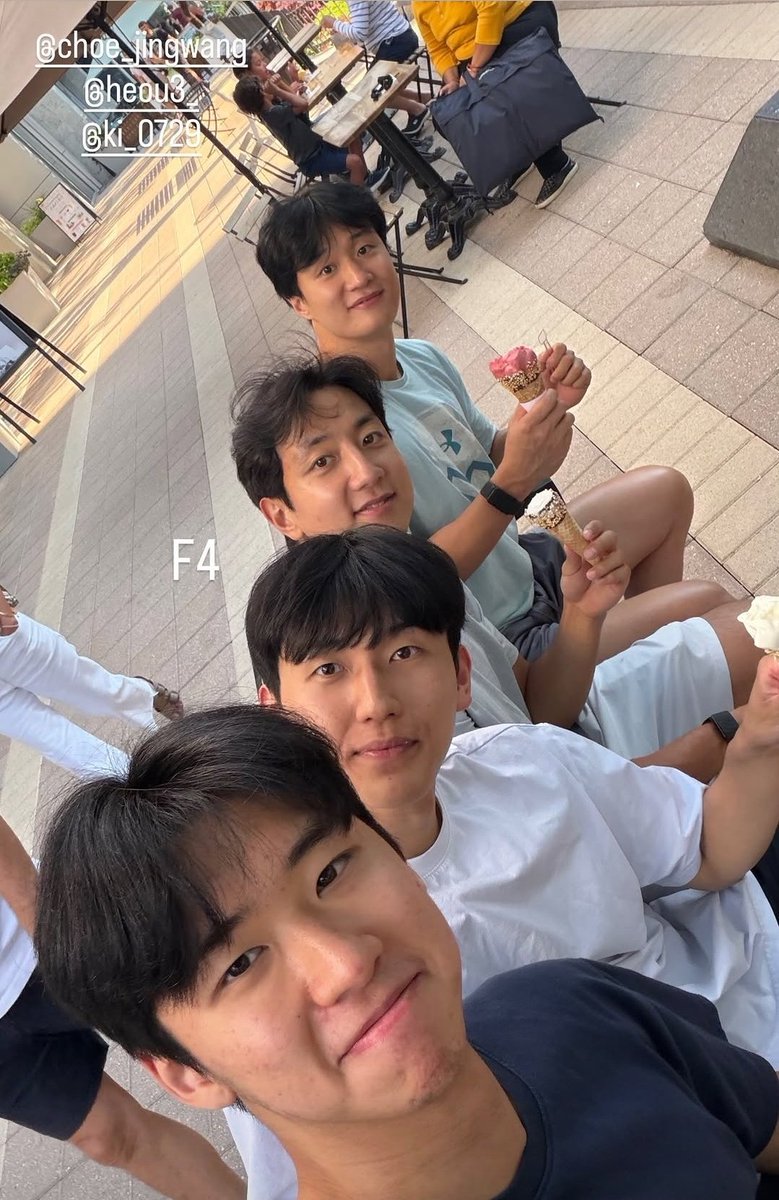 Ma_jjang0_0's tweet photo. f4래 ㅋㅋㅋㅋㅋㅋㅋㅋㅋㅋㅋㅋㅋㅋ https://t.co/Eppjfvs5Me