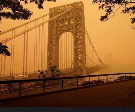 rsurich's tweet photo. @JohnGetchel George Washington Bridge, taken from Fort Lee (NJ) Historical Park https://t.co/VoNQ0Vllb9