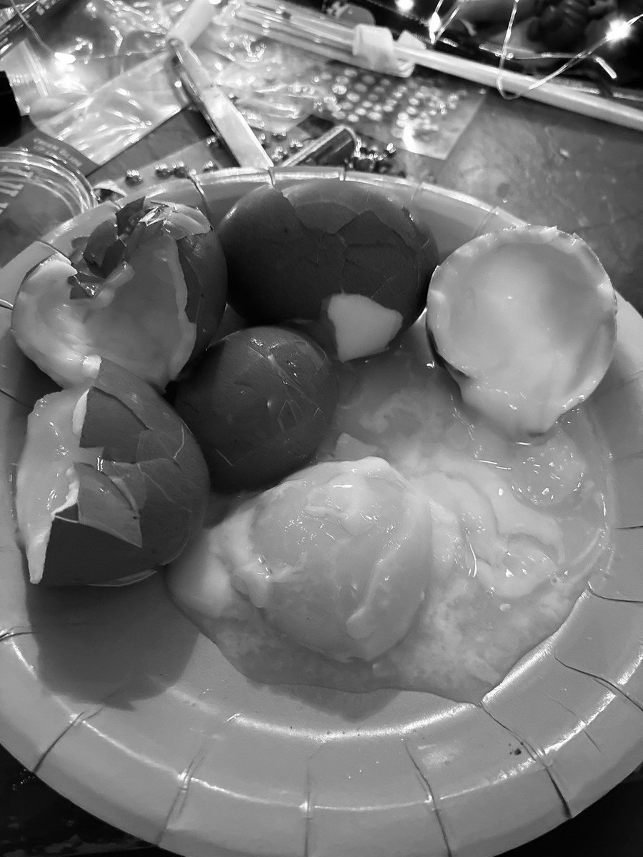 ilyvienna's tweet photo. gonna try to boil egg again. lets hope it doesnt end up like last time... https://t.co/OpcQs8kfhw
