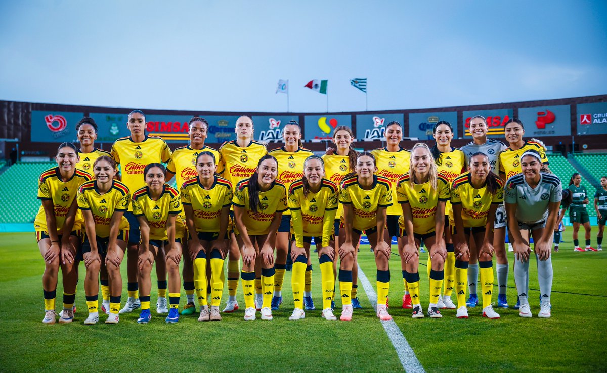 AmericaFemenil's tweet photo. ¡Siempre juntas, de principio a fin! 💙🦅💛 https://t.co/rbKPyOiDcS