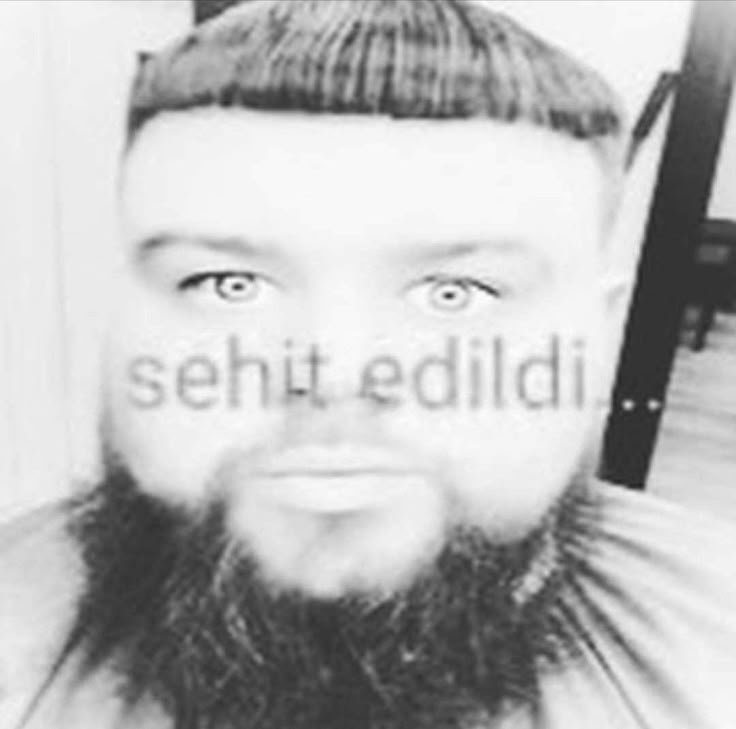 lovoliop's tweet photo. @BTWMERII space de konuşan herkes https://t.co/3fDzfPX0kL