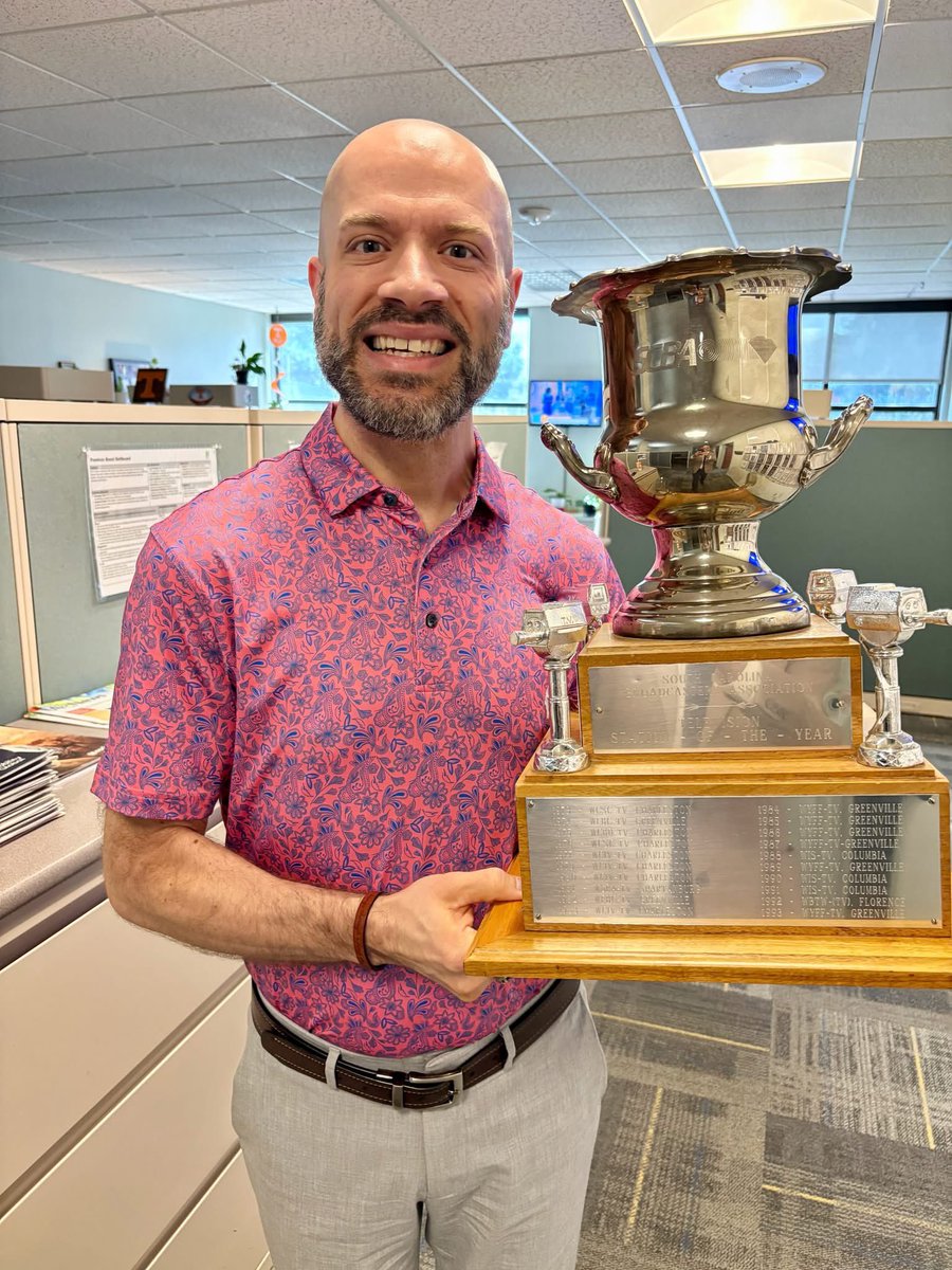 WYFF4_NSA2's tweet photo. @wyffnews4 is the 2026 South Carolina Broadcasters Association ⭐️STAR Awards⭐️ Television Station of the Year. Oh, have you heard? WYFF4 is the brand new @CBS affiliate for Upstate SC, Western NC and NE Georgia. #leadingtheway @Hearst @HearstTV https://t.co/tJKYbA8zqK