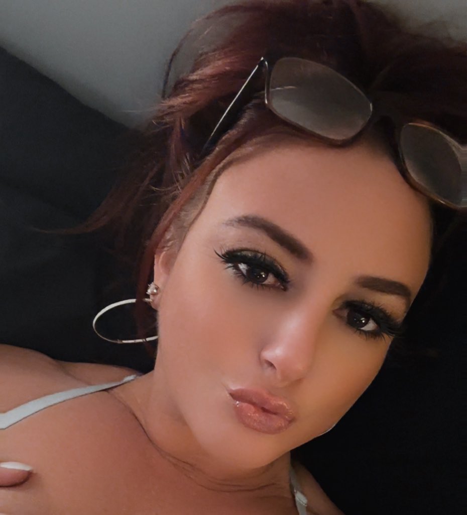 goddessavaalynn's tweet photo. prob not x https://t.co/RwQXB6eoTU