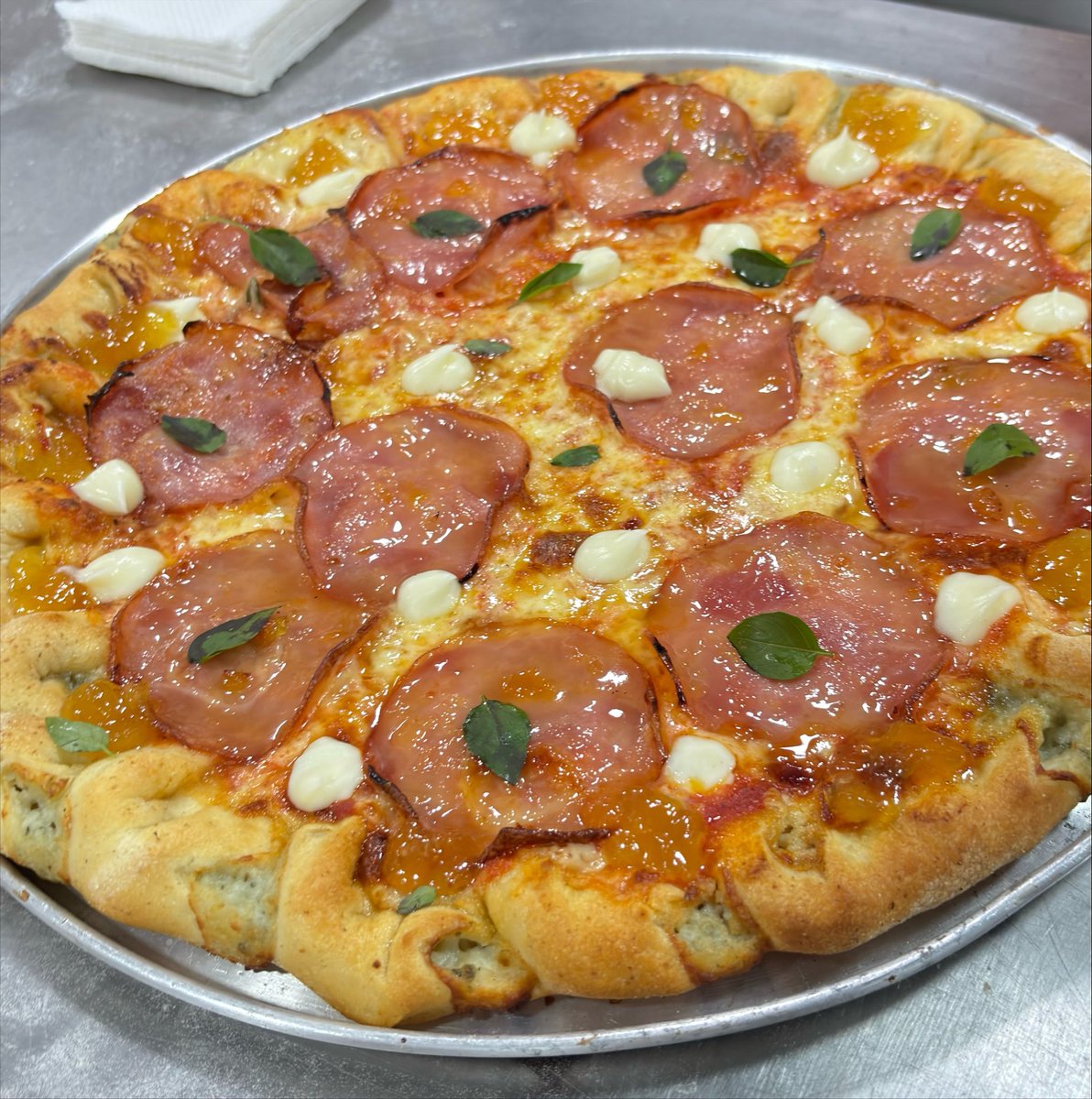 dnalct's tweet photo. amo aula de pizza https://t.co/3hkAfrxmCO