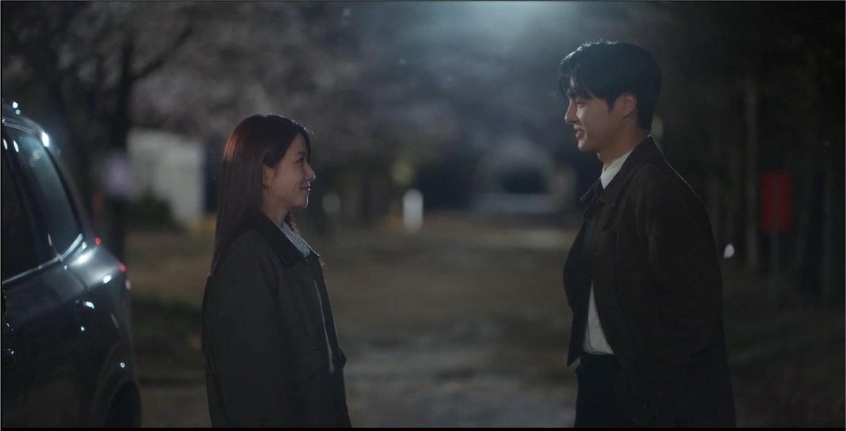 1silentcry's tweet photo. #spookyinlove 🖤 https://t.co/AfNG50An3o