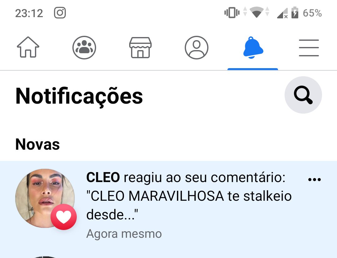 arrobaLK's tweet photo. Lembrei quando eu era obcecado por Cleo (Pires). Na verdade eu acho que até hoje se eu ver qualquer coisa dela minha obssessão volta https://t.co/SyE06BWCXr