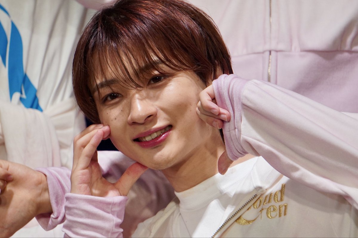 torinotsukune_'s tweet photo. 📸 Cloud ten お気に入りショット
ゲネプロで撮影した写真の中からご紹介✨
冨澤琉さんの魅力が詰まった瞬間をぜひご覧ください！

ゲネプロの様子や写真はこちら👇
https://t.co/O0dsaiX3Gk

#Cloudten https://t.co/vj1EghVVSH