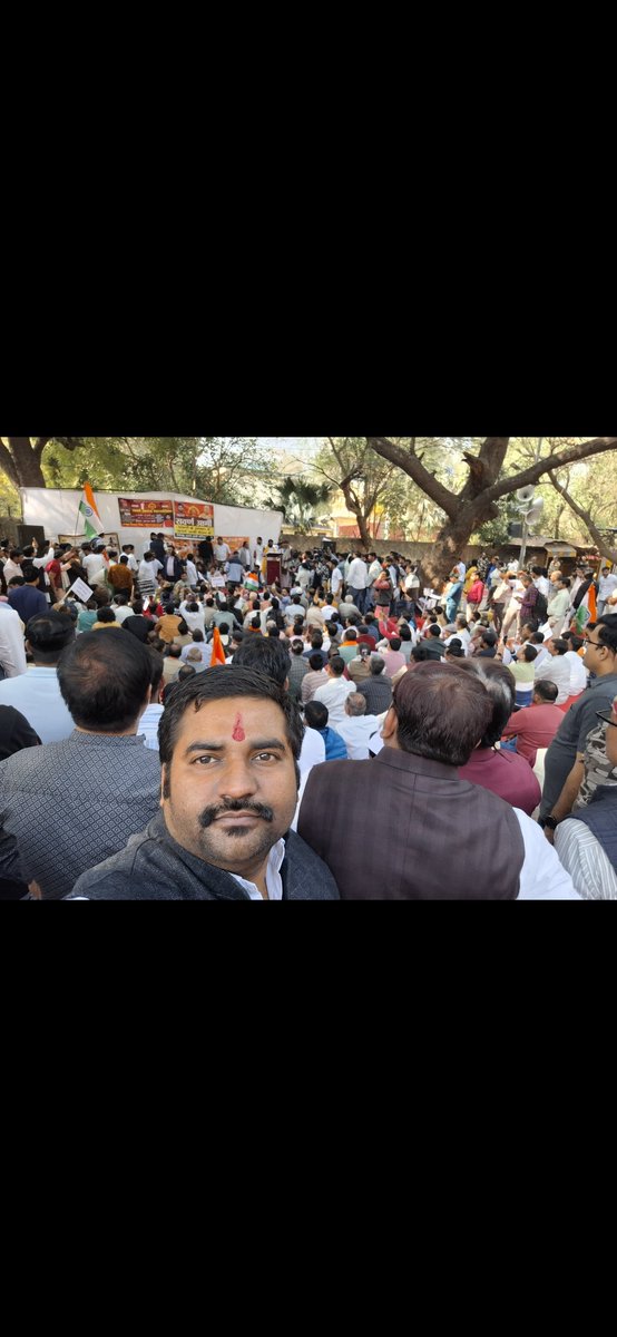 sumitsharmagzb's tweet photo. @crystal_ice_k @neha_laldas @NijiSachiv @Harshdubey9956 @RHAreforms @Bharat_Yatra_ Because Sumit likes to work on Ground which you all onliners ignore : 22Feb26 Jantar Mantar Protest against UGC Post 2 https://t.co/Lx88Jcy1YN