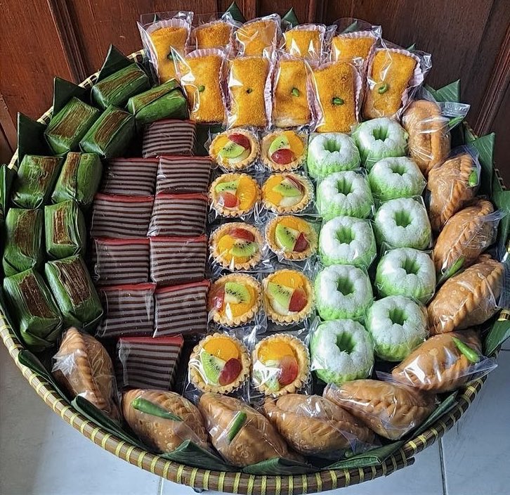 chocomoroll's tweet photo. kalo dihidangin nampahan gini mana yg pertama kali kalian makan? https://t.co/2dMiUhBVep