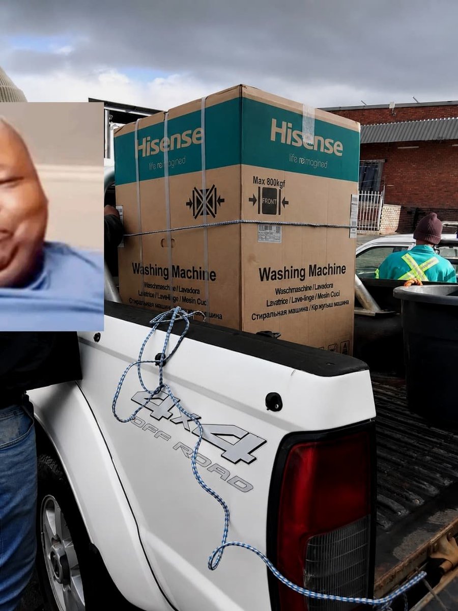 AusyThaby1's tweet photo. Kefi's Laundry now has a washing machine now so please don't hesitate to bring your clothes. I'll make a new poster or update this one with our new address ☺️ https://t.co/8UesJ36eHS