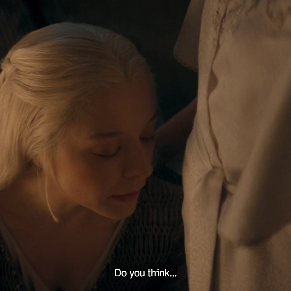 MariamElshehaby's tweet photo. man i hate how the writers are messing up a lot of shit this season specially rhaenyra's character like where tf is our rhaenyra the cruel you really had her begging for validation from mysaria like girl get the fuck up she's manipulating you. #hotd https://t.co/I3ioWUJTqM